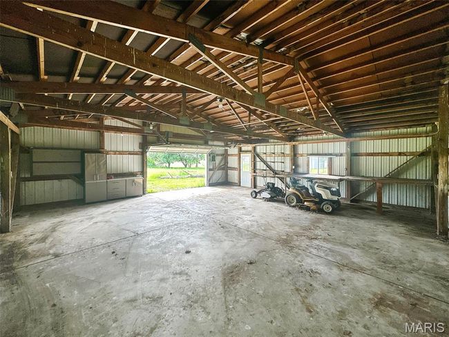 View of garage | Image 17