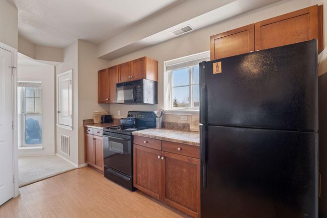 APT-1210 - 13560 Technology Dr, Condo with 2 bedrooms, 2 bathrooms and null parking in Eden Prairie MN | Image 13
