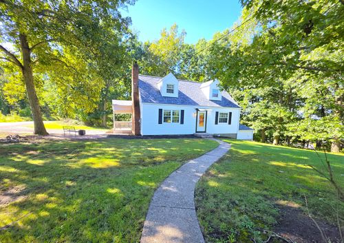 261 Old Scales Rd, Washington, PA, 15301-8048 | Card Image