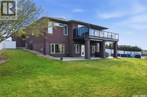 2431 Linner Bay, Regina, SK, S4V1K3 | Card Image