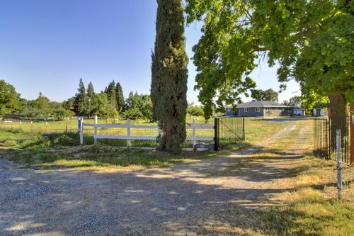 12730 Leo Lane, Wilton, CA, 95693 | Card Image