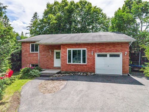 2 Caribou Ave, Stittsville, ON, K2S1M5 | Card Image