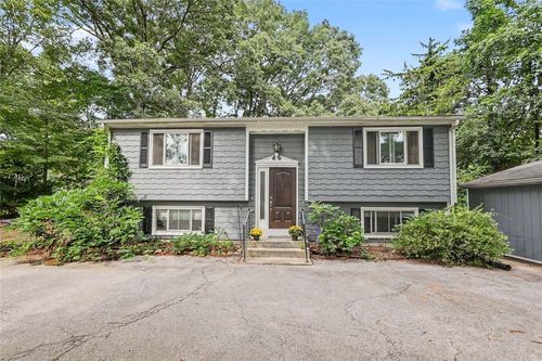 33 Evergreen Dr, Exeter, RI, 02822-3709 | Card Image