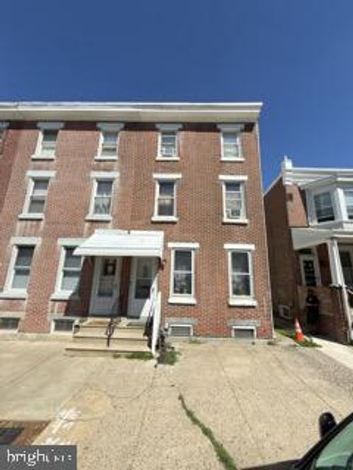 1209 Locust St, NORRISTOWN, PA, 19401-3301 | Card Image