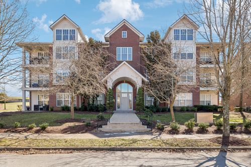unit-f200-2000 Newark Ln, Thompsons Station, TN, 37179-9624 | Card Image