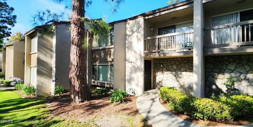 1118 Okapi Ln, Ventura, CA, 93003-6329 | Card Image