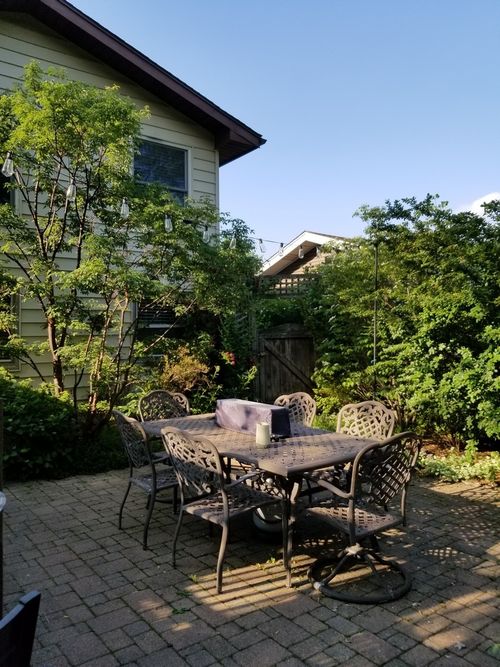 1095 Lancaster Ct, Hoffman Estates, IL, 60169-6914 | Card Image