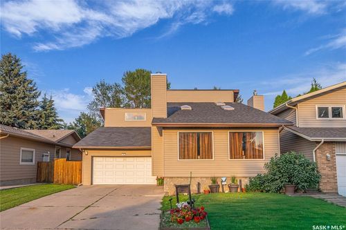 362 Costigan Cres, Saskatoon, SK, S7J3P3 | Card Image