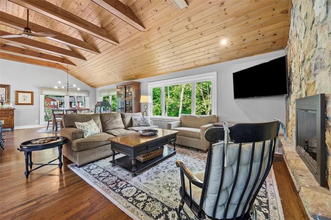 1770 Old State Rd, House other with 4 bedrooms, 3 bathrooms and 6 parking in Pine Twp - NAL PA | Image 11