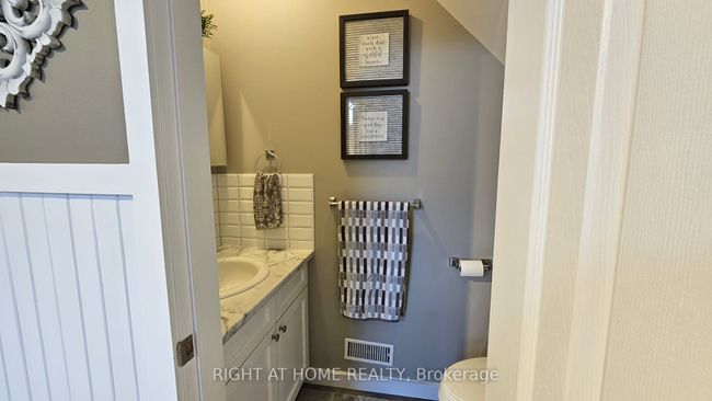 38 Madawaska Trail, House other with 3 bedrooms, 2 bathrooms and 3 parking in Wasaga Beach ON | Image 15