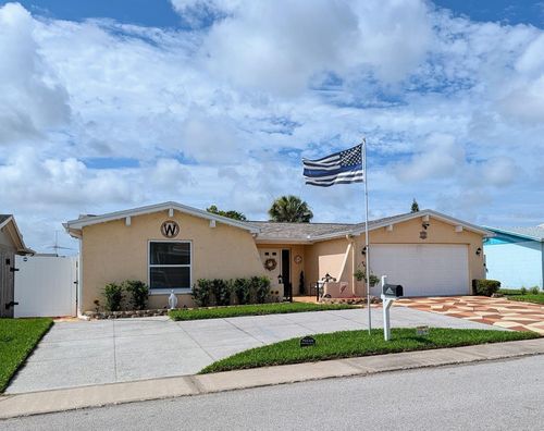 8240 Penwood Dr, PORT RICHEY, FL, 34668-4449 | Card Image