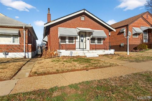 5947 Summit Pl, Saint Louis, MO, 63147-1118 | Card Image