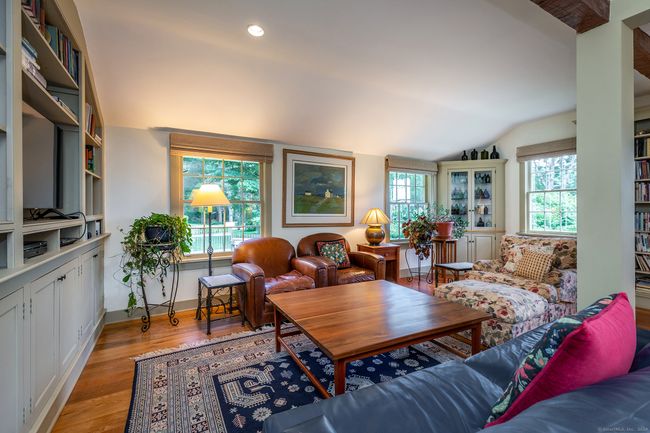 151 Flanders Rd, House other with 3 bedrooms, 3 bathrooms and null parking in Woodbury CT | Image 12
