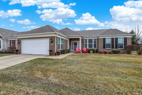 16131 Oliver St, Fishers, IN, 46037-7305 | Card Image