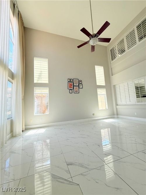 7 Bishopsgate Ter, Henderson, NV, 89074-6119 | Card Image