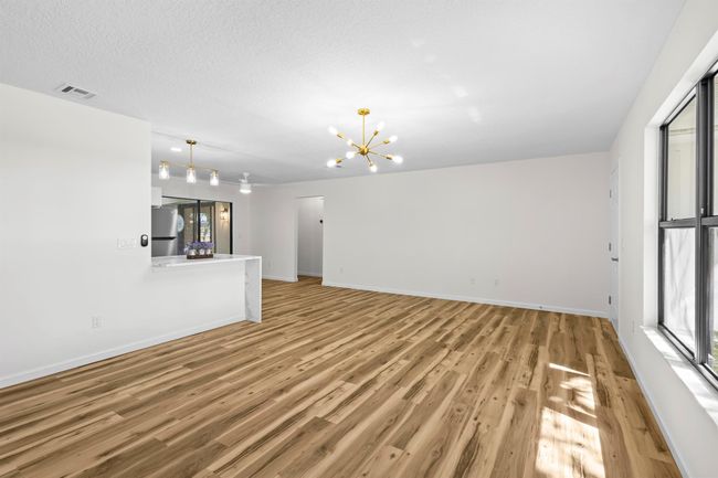 555 Benedictine Ter, House other with 3 bedrooms, 2 bathrooms and null parking in Sebastian FL | Image 13