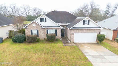 207 Broderick Cir, Warner Robins, GA, 31088-2413 | Card Image