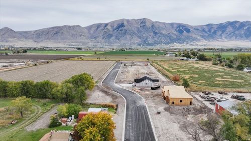 12-5185 N 10000 W, Tremonton, UT, 84337 | Card Image