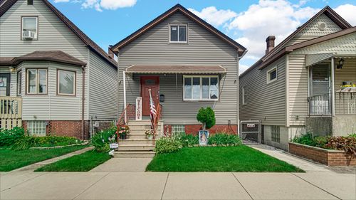 1421 Roberts Ave, Whiting, IN, 46394-1119 | Card Image