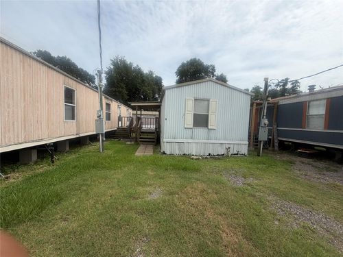 b-601 Clear Lake Rd, Highlands, TX, 77562-3616 | Card Image