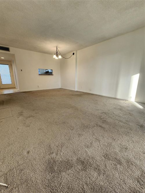 apt-211-3341 Nw 47th Ter, Lauderdale Lakes, FL, 33319-6734 | Card Image