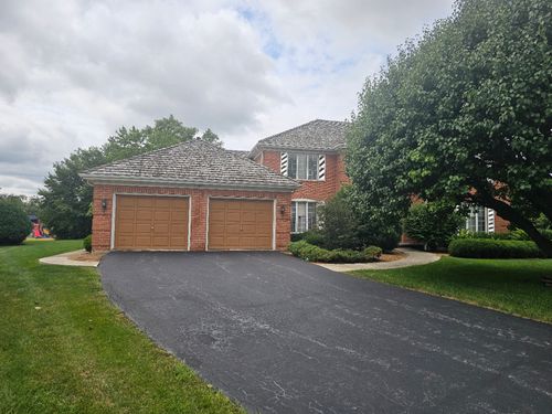 6 Victoria Ct, Oak Brook, IL, 60523-1730 | Card Image
