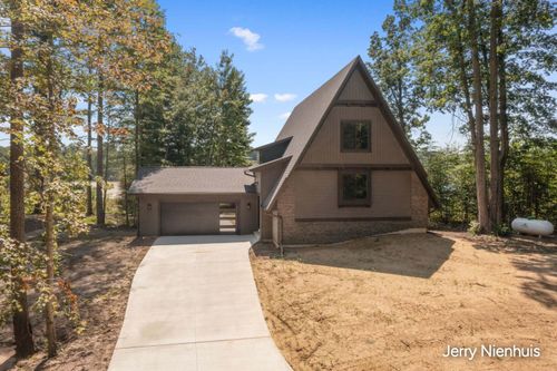 3732 Schermerhorn Lake Dr, Allegan, MI, 49010-9623 | Card Image