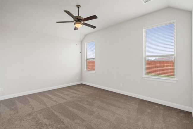 (pic from 2024 prior to current tenant moving in). | Image 18