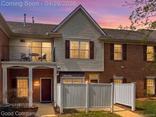 b-2854 Cottonwood Dr, Waterford, MI, 48328-4917 | Card Image