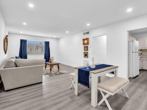 apt-628-330 S Cypress Rd, Pompano Beach, FL, 33060-7156 | Card Image