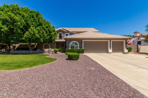 4648 W Misty Willow Ln, Glendale, AZ, 85310-3944 | Card Image