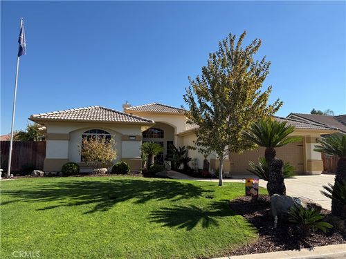 4525 Biltmore St, Chowchilla, CA, 93610-8469 | Card Image