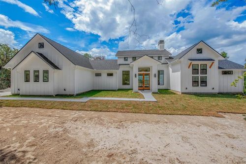 2201 High Meadows Trail, Franklin, TX, 77856 | Card Image