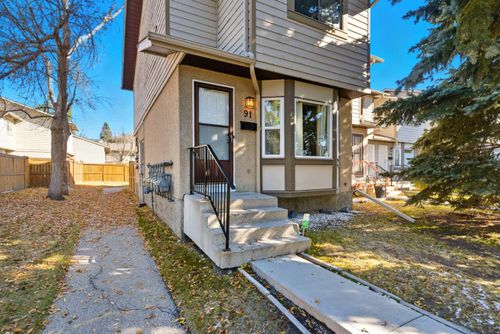 91 Deerfield Dr Se, Calgary, AB, T2J6T9 | Card Image