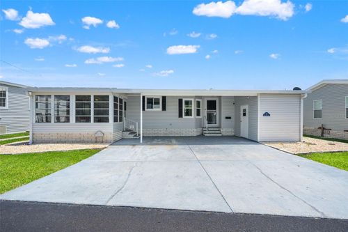 116-116 Mount Isle Ave Ne, ST PETERSBURG, FL, 33702-6927 | Card Image