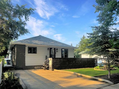 5514 48 St, Lloydminster, AB, T9V0J9 | Card Image