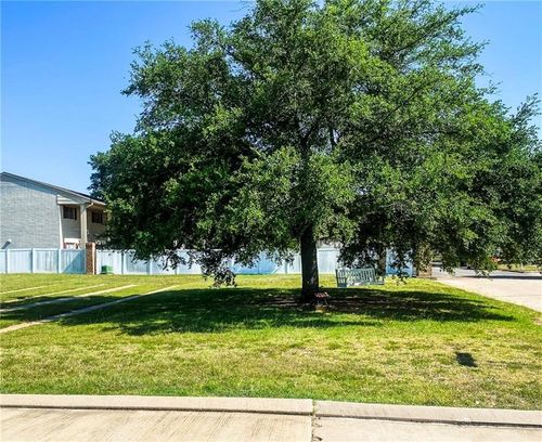 1 Prestwick, Woodway, TX, 76712 | Card Image