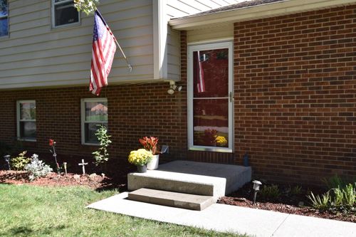 71 Cosmos Ln Sw, Etna, OH, 43062-8796 | Card Image