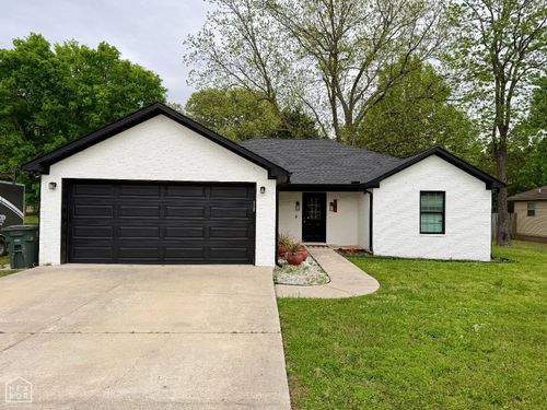 315 S Oak St, Brookland, AR, 72417-8908 | Card Image