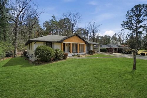 1006 Burnt Hickory Dr Sw, Atlanta, GA, 30311-3022 | Card Image