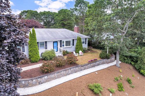 3 Mcnamara Avenue, West Yarmouth, MA, 02673 | Card Image