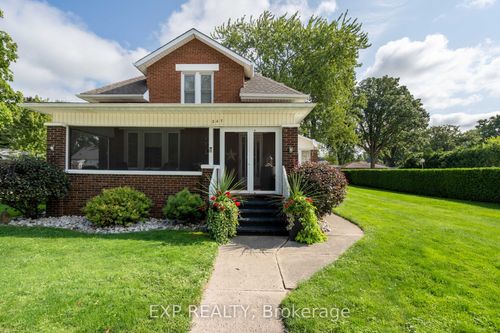 247 Furnival Rd, West Elgin, ON, N0L2C0 | Card Image
