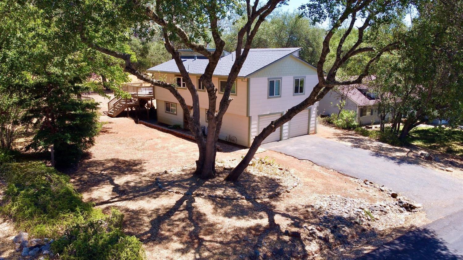 Alhambra Dr, Cameron Park, CA 95682