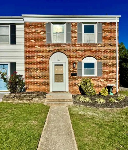 101 Oxford Sq, Vinton, VA, 24179-3508 | Card Image