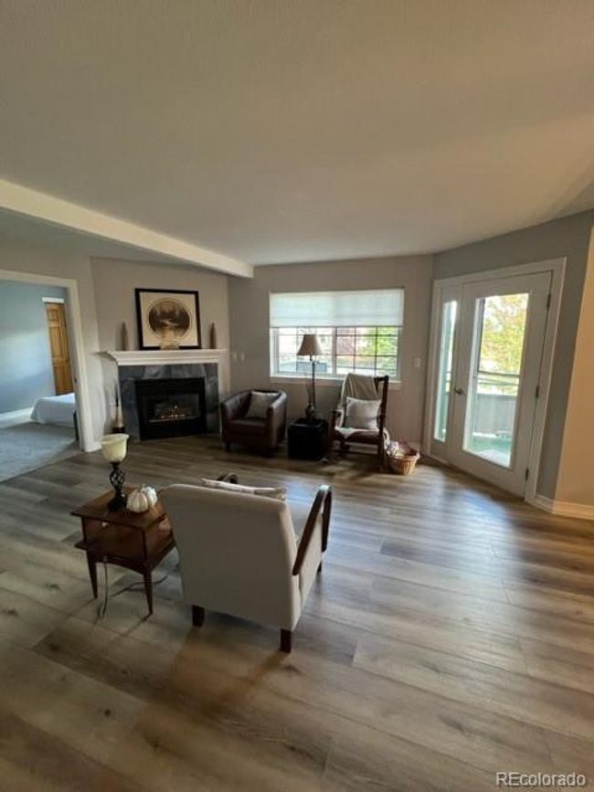 211 31819 Rocky Village Drive, For Sale in Evergreen Zoocasa