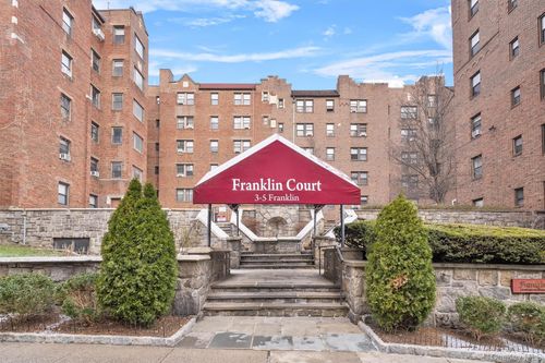 apt-1n-3 Franklin Ave, White Plains, NY, 10601-3833 | Card Image