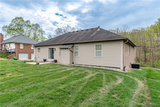 4652 Brush College Rd, Home with 4 bedrooms, 3 bathrooms and null parking in Floyds Knobs IN | Image 36