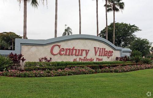 271 Chatham N, West Palm Beach, FL, 33417-1842 | Card Image