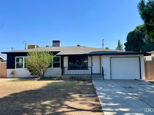 656 Minter Ave, Shafter, CA, 93263-2232 | Card Image