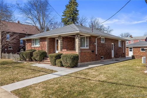 2750 Niagara St, Niagara Falls, NY, 14303-2028 | Card Image